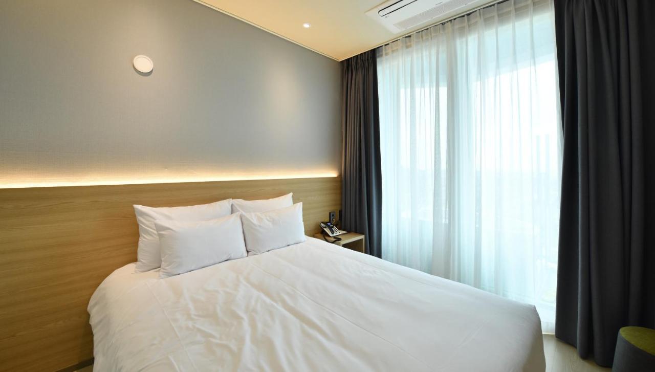 Ocean Soleview Hotel Incshon Kültér fotó