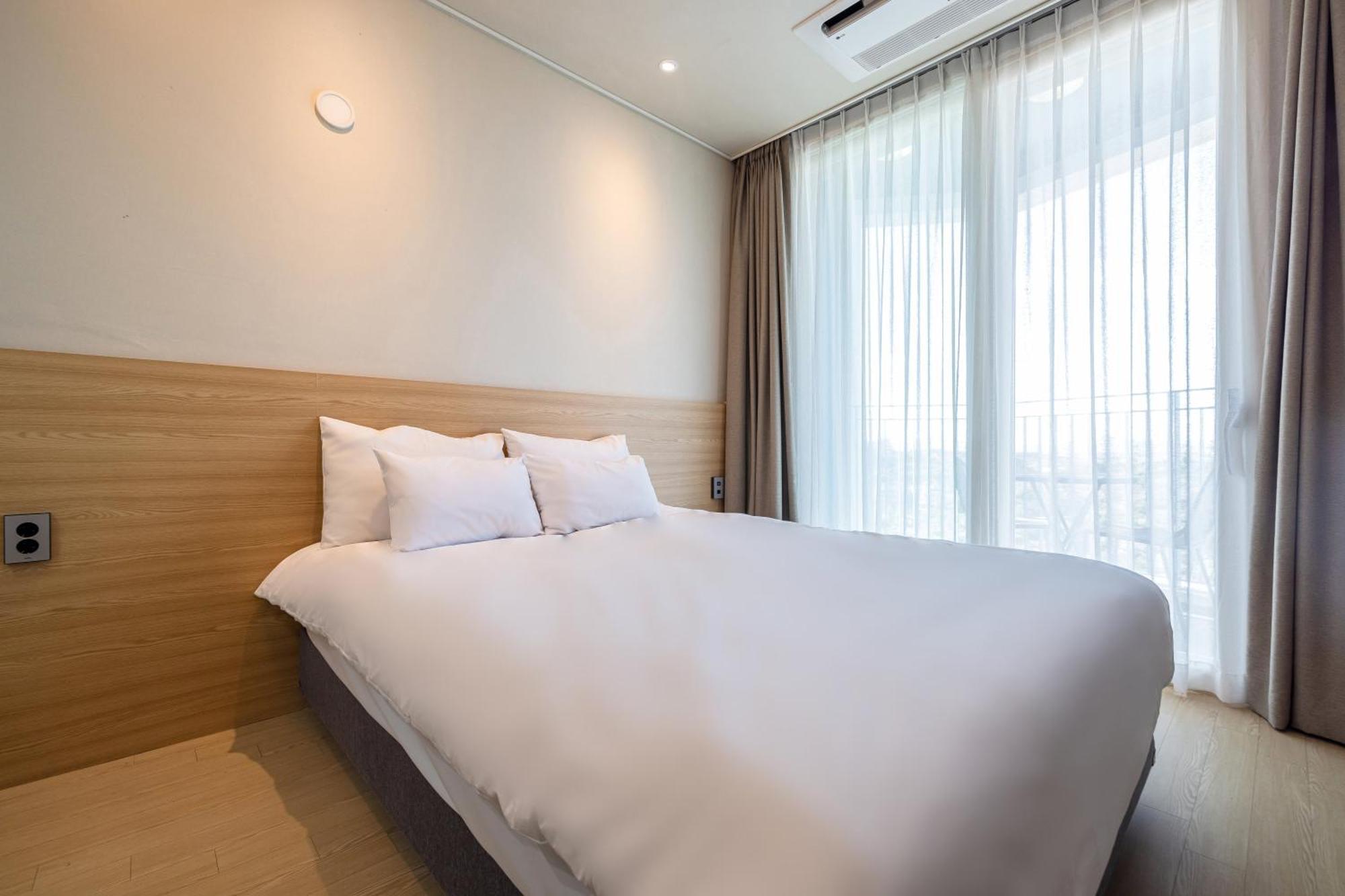 Ocean Soleview Hotel Incshon Kültér fotó
