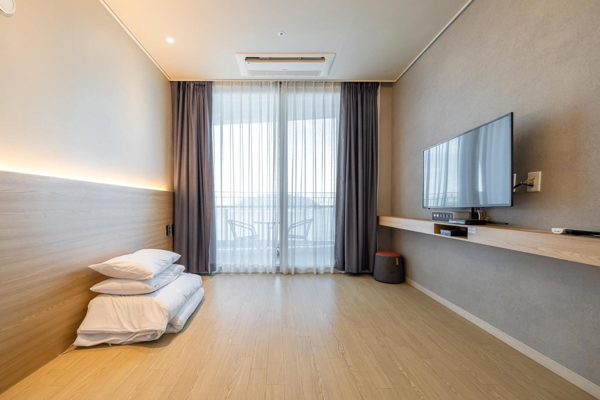 Ocean Soleview Hotel Incshon Kültér fotó
