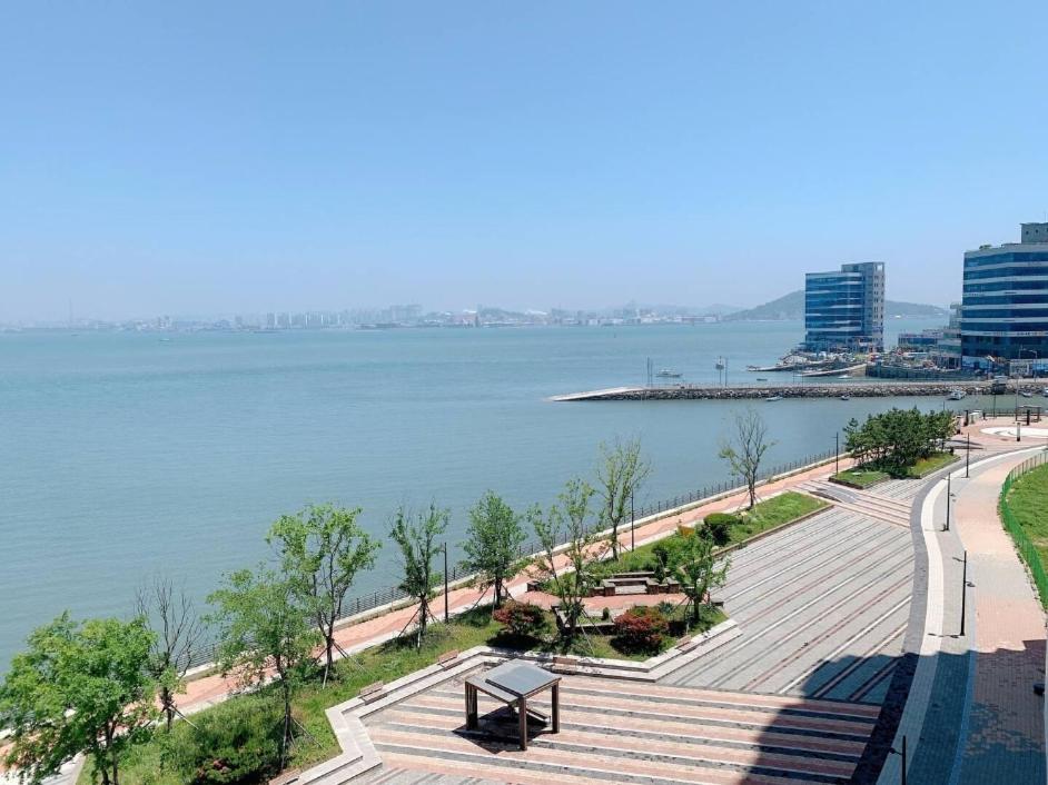 Ocean Soleview Hotel Incshon Kültér fotó